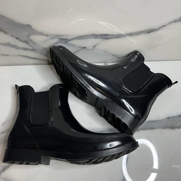 Michael Kors | Black Rubber Chelsea Rain Boots Sz 8 - Picture 6 of 7